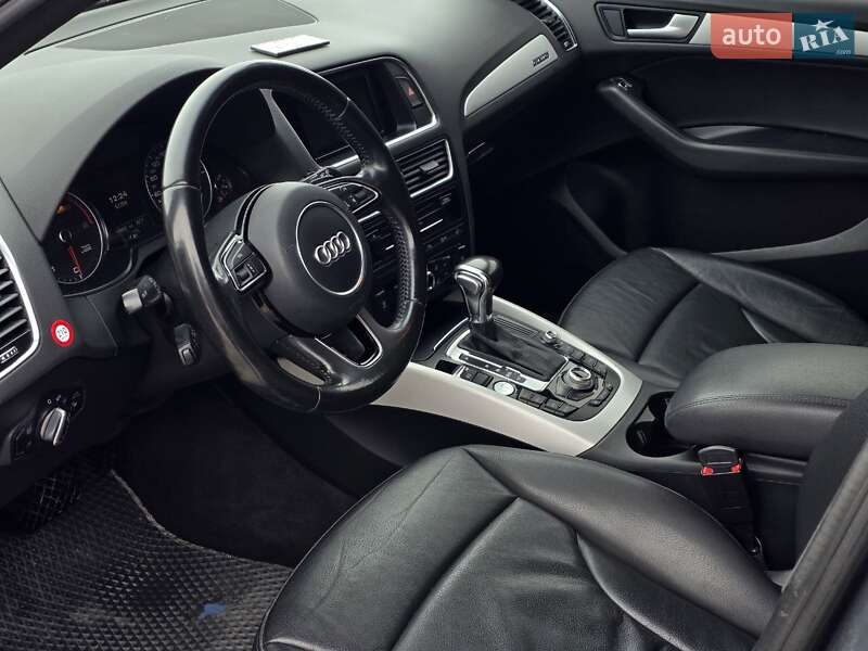 Внедорожник / Кроссовер Audi Q5 2015 в Тернополе