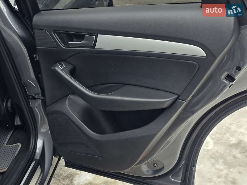 Внедорожник / Кроссовер Audi Q5 2015 в Тернополе