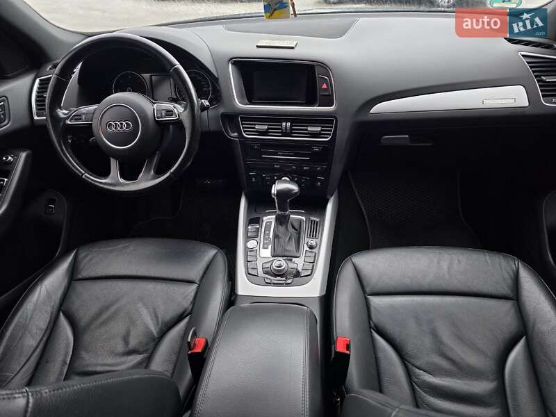Внедорожник / Кроссовер Audi Q5 2015 в Тернополе