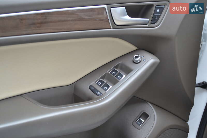 Позашляховик / Кросовер Audi Q5 2015 в Дрогобичі