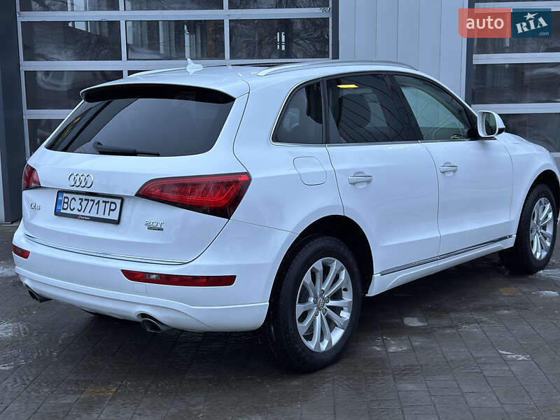 Позашляховик / Кросовер Audi Q5 2015 в Дрогобичі
