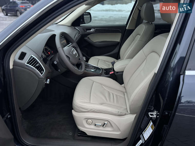 Позашляховик / Кросовер Audi Q5 2014 в Дубні