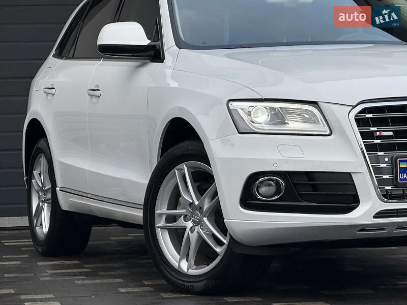 Позашляховик / Кросовер Audi Q5 2015 в Дрогобичі