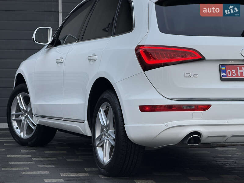 Позашляховик / Кросовер Audi Q5 2015 в Дрогобичі