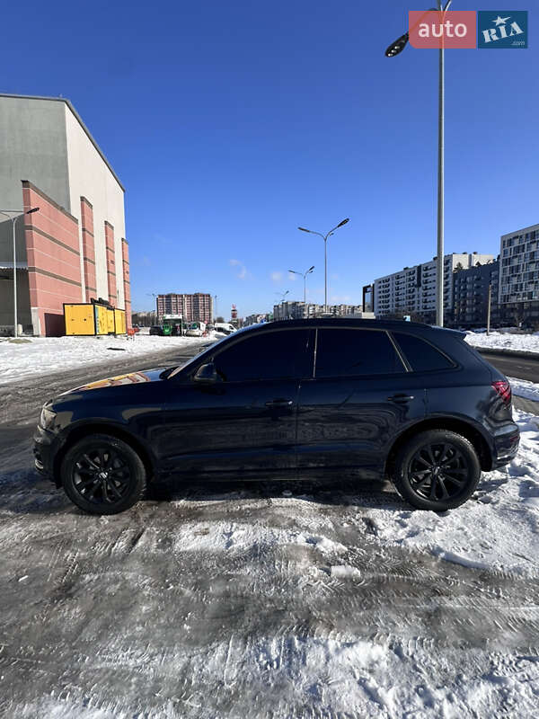 Позашляховик / Кросовер Audi Q5 2013 в Львові