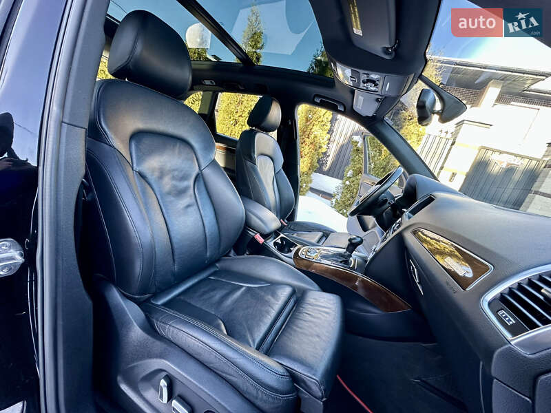 Позашляховик / Кросовер Audi Q5 2015 в Києві