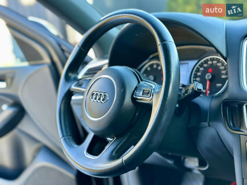 Позашляховик / Кросовер Audi Q5 2015 в Києві