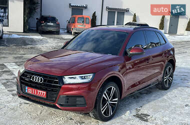 Позашляховик / Кросовер Audi Q5 2018 в Рівному