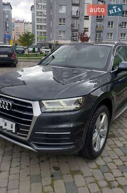 Внедорожник / Кроссовер Audi Q5 2018 в Ивано-Франковске
