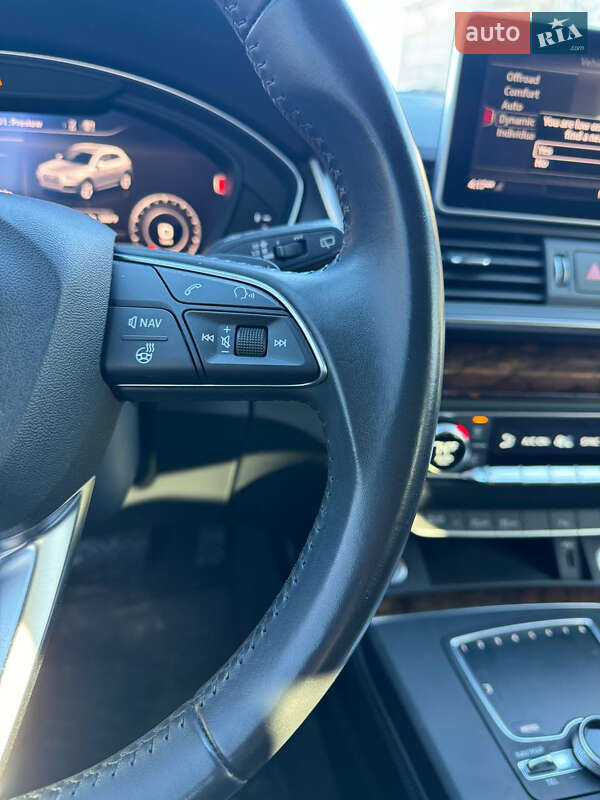 Внедорожник / Кроссовер Audi Q5 2018 в Киеве