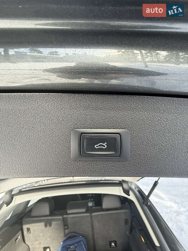 Внедорожник / Кроссовер Audi Q5 2015 в Ахтырке