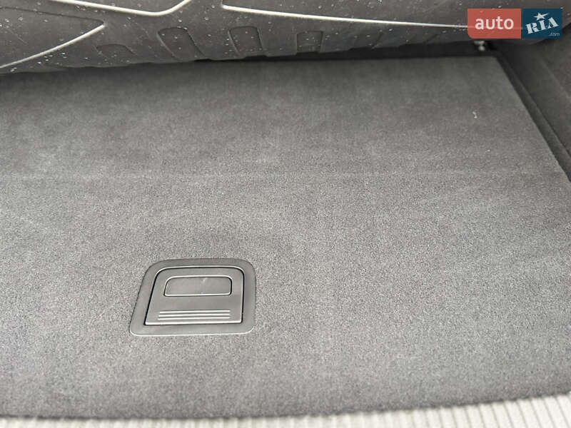 Внедорожник / Кроссовер Audi Q5 2022 в Дрогобыче