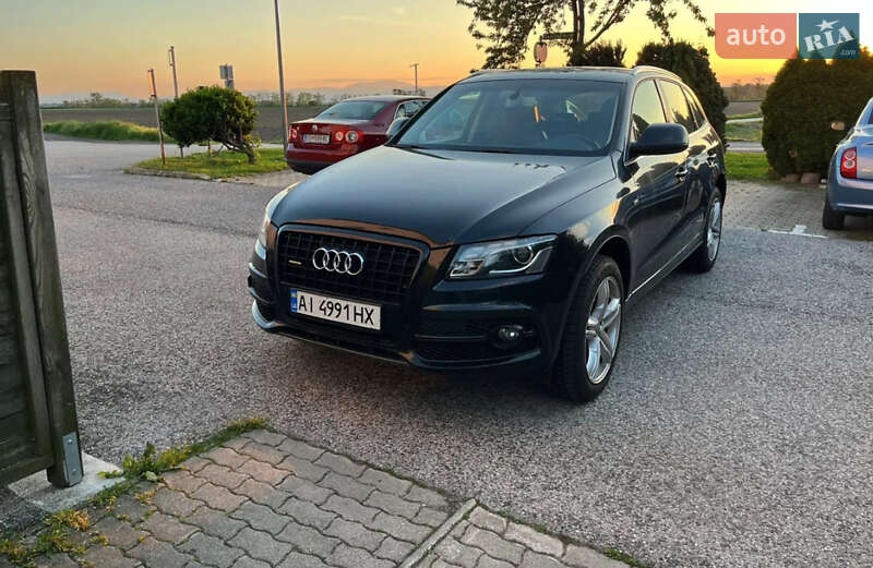 Позашляховик / Кросовер Audi Q5 2011 в Тернополі