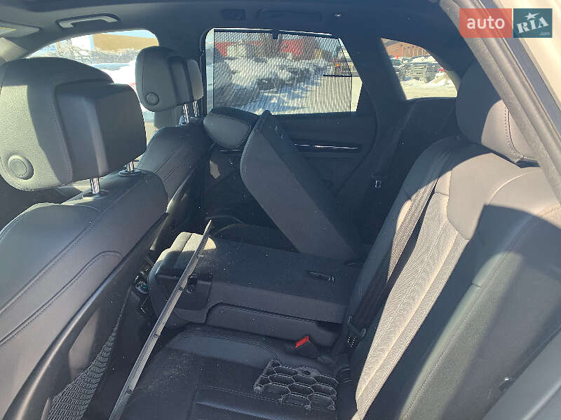 Внедорожник / Кроссовер Audi Q5 2019 в Ровно фото 23 Внедорожник / Кроссовер Audi Q5 2019 в Ровно