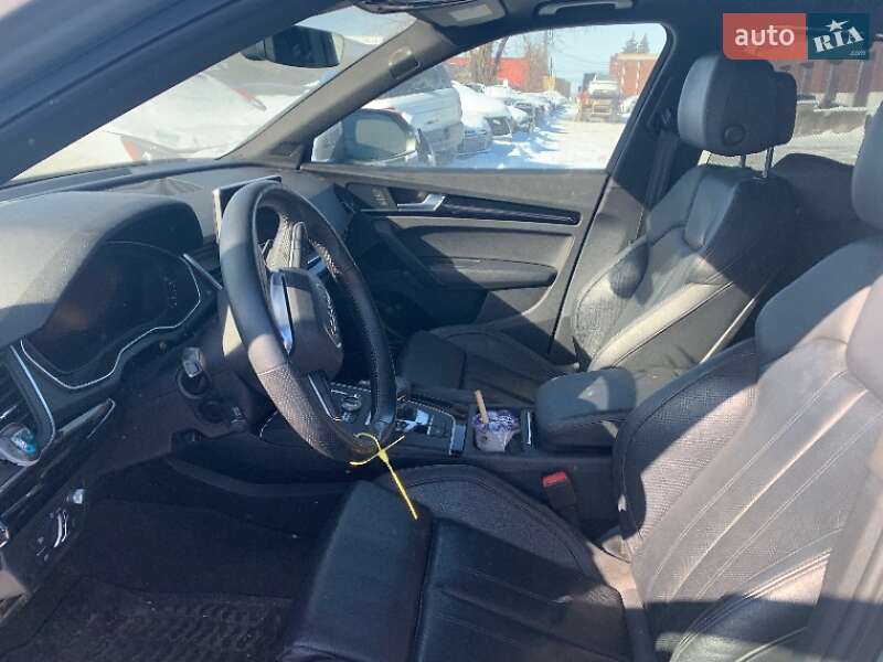 Внедорожник / Кроссовер Audi Q5 2019 в Ровно фото 27 Внедорожник / Кроссовер Audi Q5 2019 в Ровно