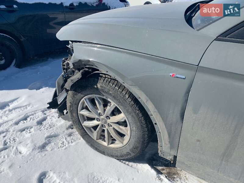 Внедорожник / Кроссовер Audi Q5 2019 в Ровно фото 32 Внедорожник / Кроссовер Audi Q5 2019 в Ровно