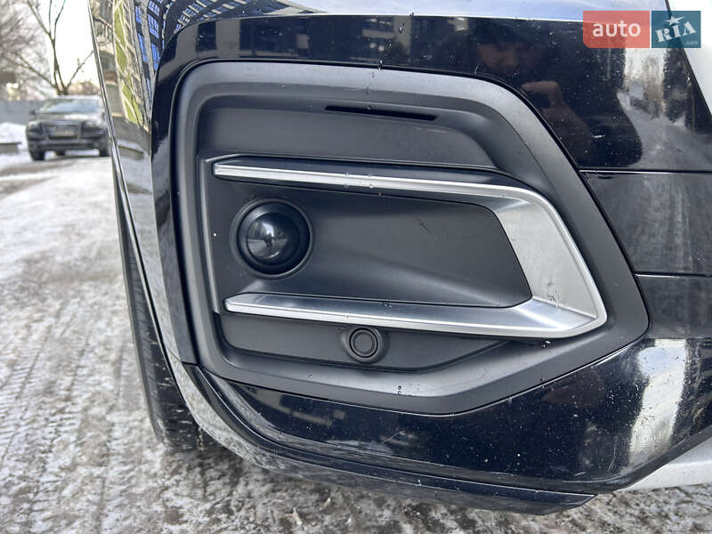 Внедорожник / Кроссовер Audi Q5 2020 в Ивано-Франковске