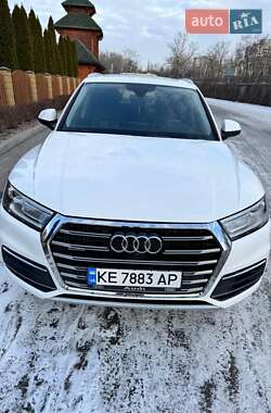 Позашляховик / Кросовер Audi Q5 2018 в Дніпрі