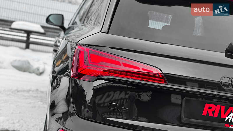 Позашляховик / Кросовер Audi Q5 2021 в Рівному