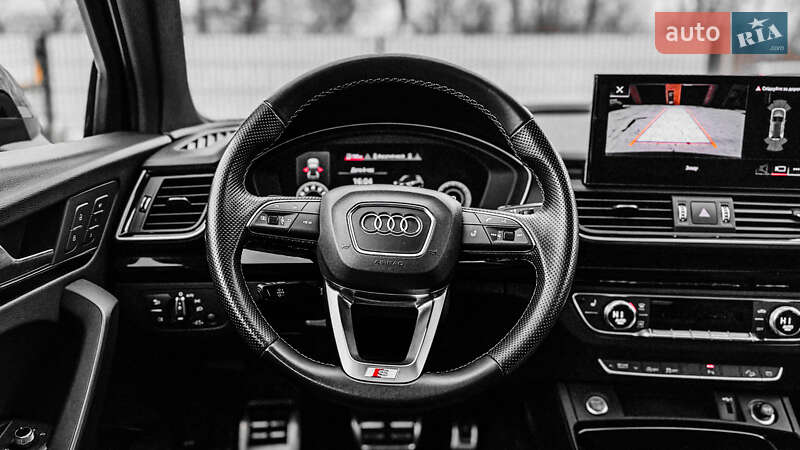 Позашляховик / Кросовер Audi Q5 2021 в Рівному