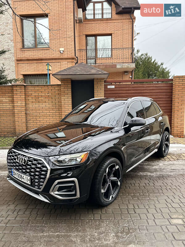 Позашляховик / Кросовер Audi Q5 2021 в Одесі