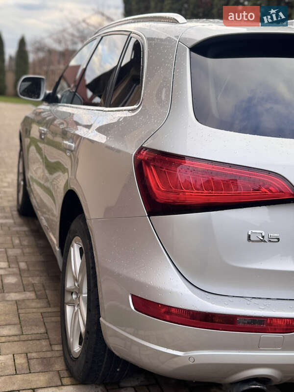 Внедорожник / Кроссовер Audi Q5 2014 в Виноградове