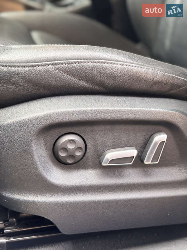 Внедорожник / Кроссовер Audi Q5 2014 в Виноградове