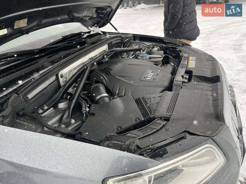 Внедорожник / Кроссовер Audi Q5 2015 в Дубно