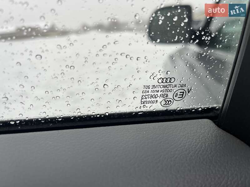 Внедорожник / Кроссовер Audi Q5 2015 в Дубно