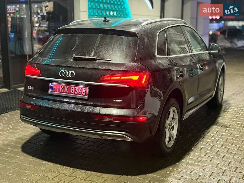 Внедорожник / Кроссовер Audi Q5 2023 в Киеве