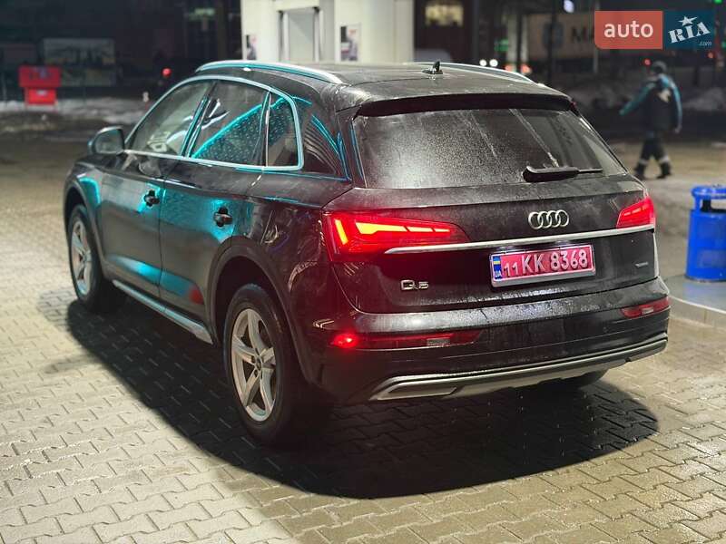 Внедорожник / Кроссовер Audi Q5 2023 в Киеве