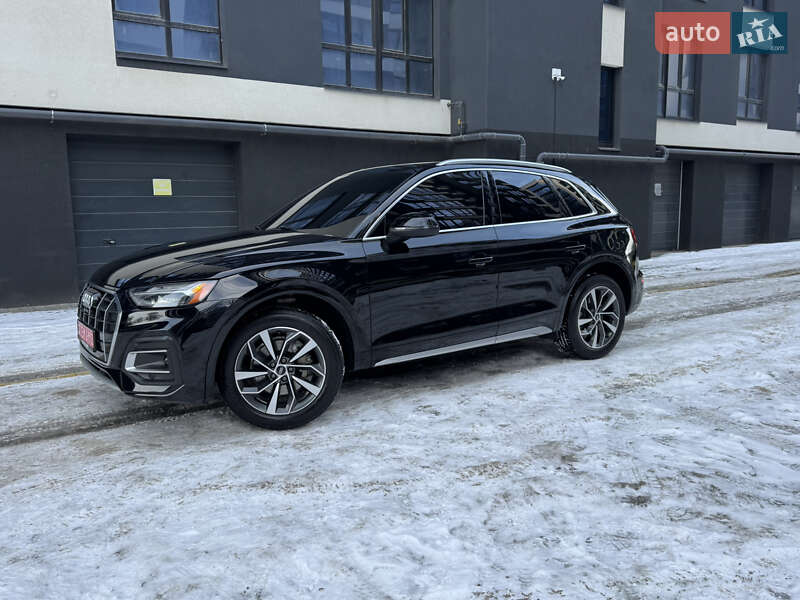 Внедорожник / Кроссовер Audi Q5 2020 в Ивано-Франковске