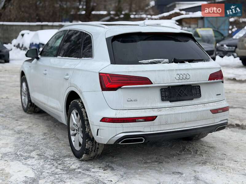 Внедорожник / Кроссовер Audi Q5 2023 в Киеве