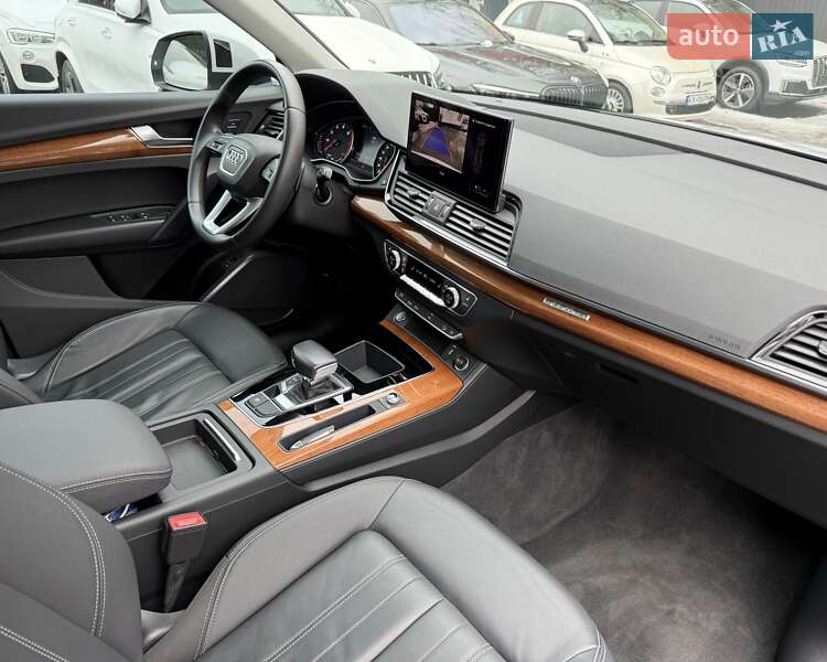 Позашляховик / Кросовер Audi Q5 2021 в Києві фото 20 Позашляховик / Кросовер Audi Q5 2021 в Києві