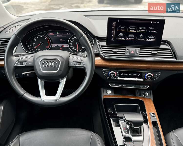 Позашляховик / Кросовер Audi Q5 2021 в Києві фото 28 Позашляховик / Кросовер Audi Q5 2021 в Києві