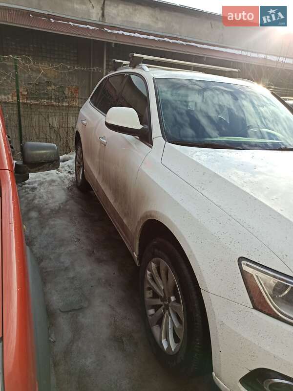 Позашляховик / Кросовер Audi Q5 2014 в Львові