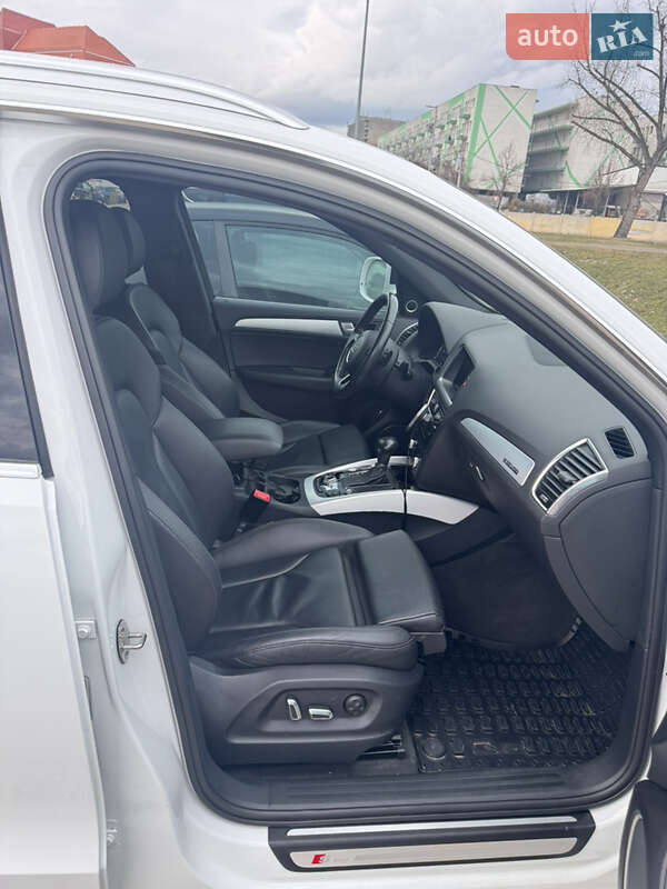 Внедорожник / Кроссовер Audi Q5 2016 в Киеве фото 11 Внедорожник / Кроссовер Audi Q5 2016 в Киеве