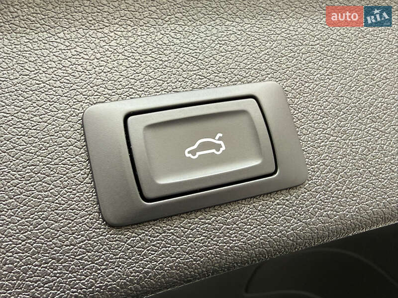 Внедорожник / Кроссовер Audi Q5 2015 в Дрогобыче фото 38 Внедорожник / Кроссовер Audi Q5 2015 в Дрогобыче