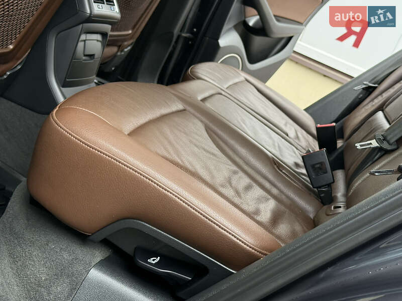 Внедорожник / Кроссовер Audi Q5 2015 в Дрогобыче фото 44 Внедорожник / Кроссовер Audi Q5 2015 в Дрогобыче