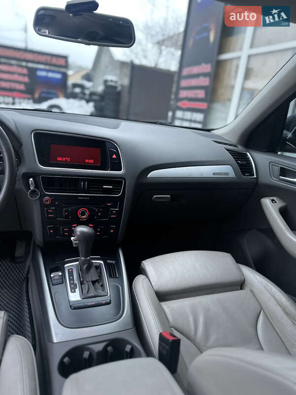 Внедорожник / Кроссовер Audi Q5 2009 в Киеве фото 15 Внедорожник / Кроссовер Audi Q5 2009 в Киеве