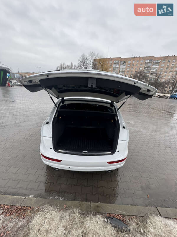 Позашляховик / Кросовер Audi Q5 2016 в Луцьку фото 18 Позашляховик / Кросовер Audi Q5 2016 в Луцьку