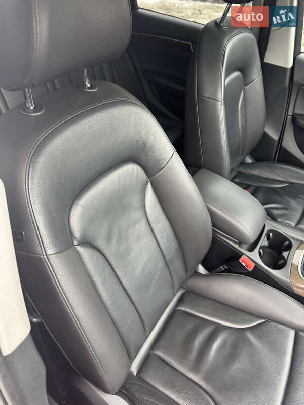 Позашляховик / Кросовер Audi Q5 2016 в Луцьку фото 31 Позашляховик / Кросовер Audi Q5 2016 в Луцьку