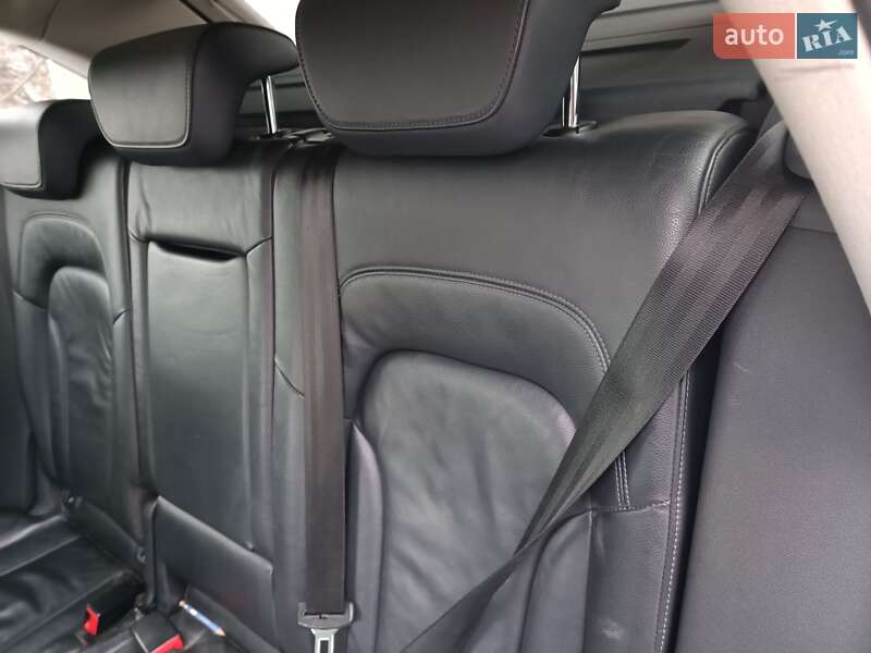 Позашляховик / Кросовер Audi Q5 2011 в Кременчуці фото 7 Позашляховик / Кросовер Audi Q5 2011 в Кременчуці