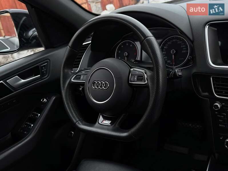 Позашляховик / Кросовер Audi Q5 2016 в Чернігові