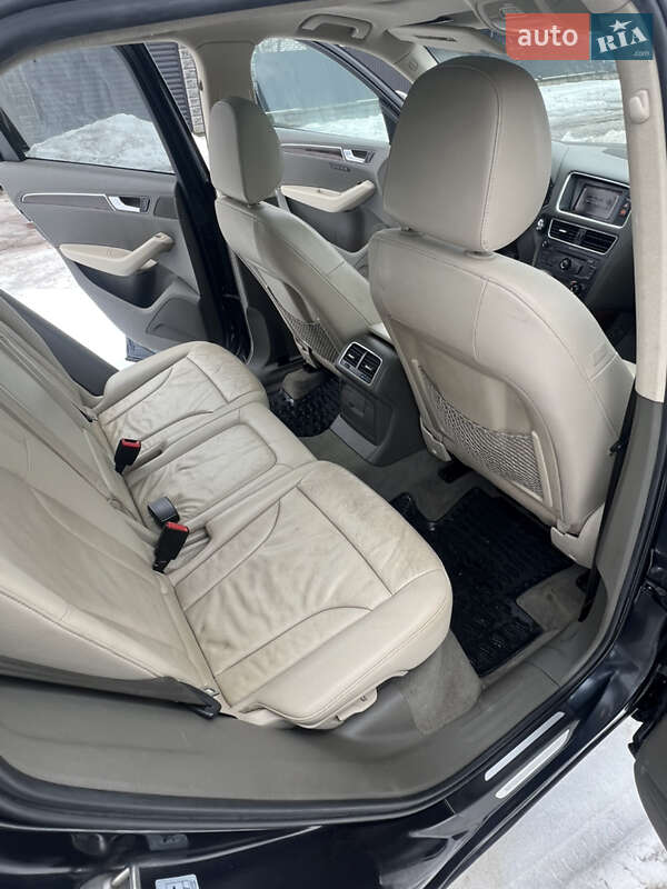 Позашляховик / Кросовер Audi Q5 2012 в Рожище