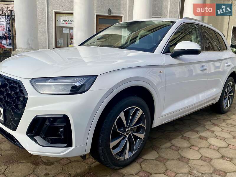 Внедорожник / Кроссовер Audi Q5 2022 в Одессе