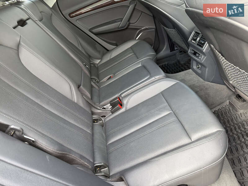 Позашляховик / Кросовер Audi Q5 2018 в Стрию фото 95 Позашляховик / Кросовер Audi Q5 2018 в Стрию