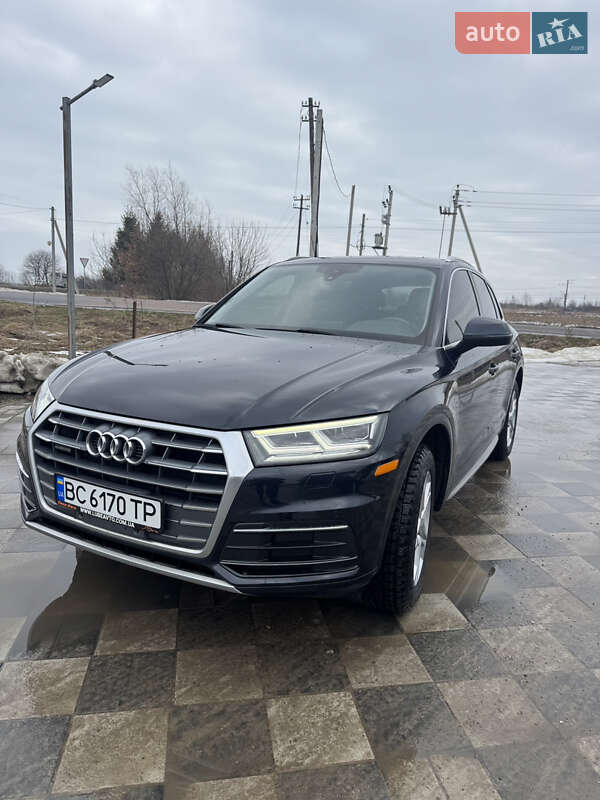 Позашляховик / Кросовер Audi Q5 2018 в Самборі