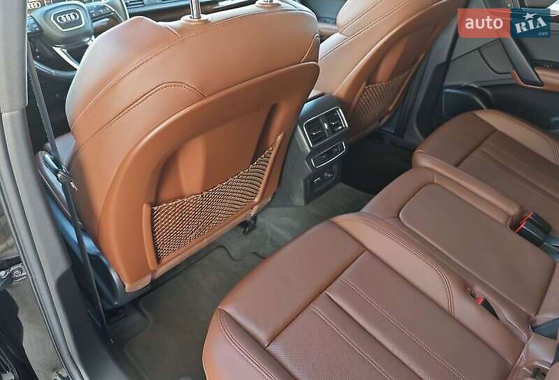 Позашляховик / Кросовер Audi Q5 2019 в Вінниці