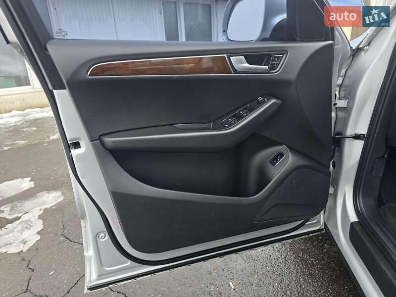 Позашляховик / Кросовер Audi Q5 2011 в Хмельницькому фото 37 Позашляховик / Кросовер Audi Q5 2011 в Хмельницькому